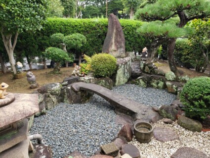 池の工事 池の工事