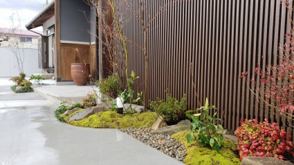 目隠しフェンス三協エルファード 目隠しフェンス三協エルファード