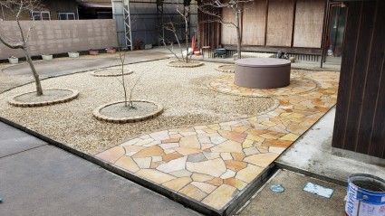 和庭リフォーム工事石貼りアプローチ 和庭リフォーム工事石貼りアプローチ