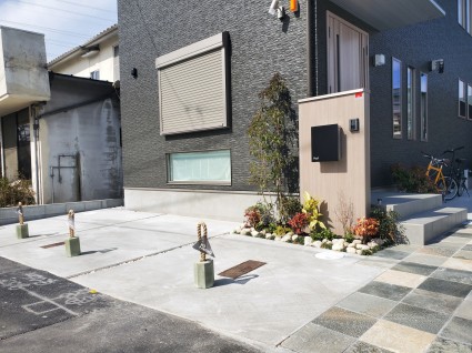 姫路外構|ウッド調のオシャレな門柱 姫路外構|ウッド調のオシャレな門柱