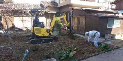 雑草で困った庭を素敵にガーデンリフォーム 雑草で困った庭を素敵にガーデンリフォーム