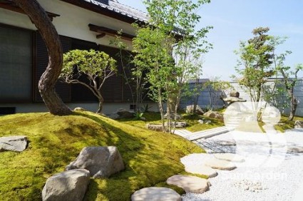 2e382a2e38395e382bfe383bc5-overlay 2e382a2e38395e382bfe383bc5-overlay1