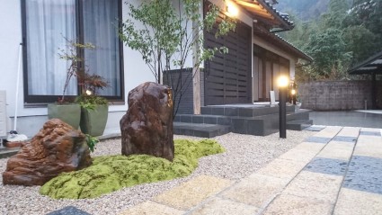 木化石の和モダン庭 佐用町 木化石の和モダン庭 佐用町