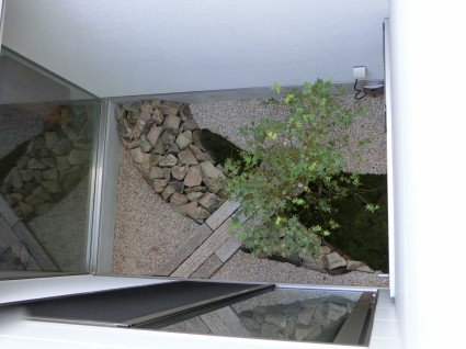 姫路市坪庭|部屋に囲まれた坪庭 姫路市坪庭|部屋に囲まれた坪庭