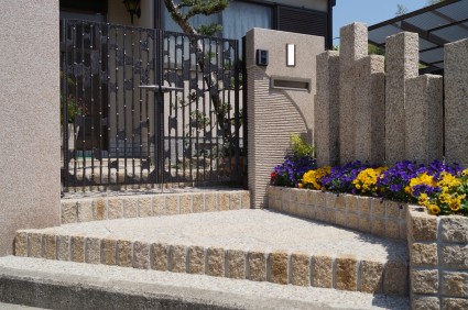 姫路市御影石門柱 姫路市御影石門柱