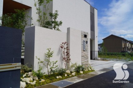 dsc034433-column1-overlay1