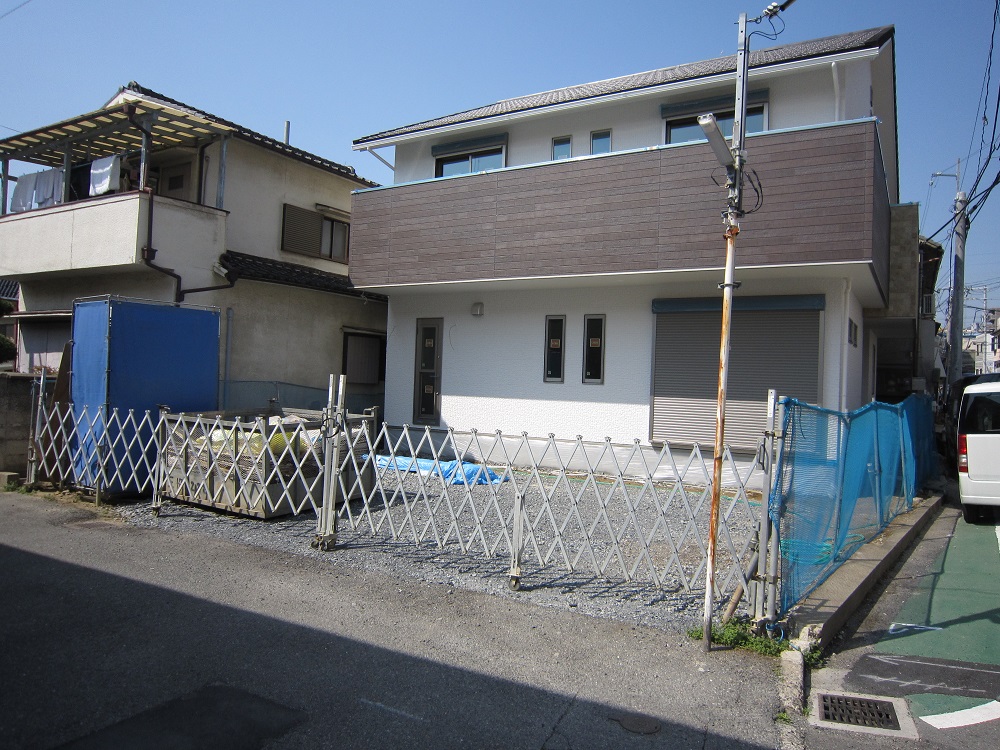exterior56-2