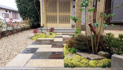 自然石貼り和風アプローチ 自然石貼り和風アプローチ